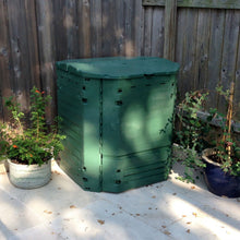 Load image into Gallery viewer, Heavy Duty Plastic 32-Cubic ft. Home Compost Bin Compooster