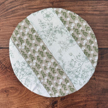 Load image into Gallery viewer, Small Bowl &amp; Banneton Covers