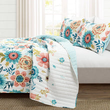 Load image into Gallery viewer, Full/Queen Lightweight Floral Teal Blue Pink White 3-Piece Polyester Quilt Set
