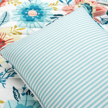 Load image into Gallery viewer, Full/Queen Lightweight Floral Teal Blue Pink White 3-Piece Polyester Quilt Set