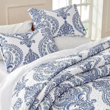 Load image into Gallery viewer, Full/Queen Size Soft Microfiber Reversible Blue/White Baroque Design Quilt Set