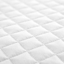Load image into Gallery viewer, Twin/Twin XL Lightweight White Ultra Soft 2-Piece Microfiber Quilt Set