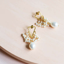 Load image into Gallery viewer, Pearl Fringe Earrings