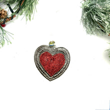 Load image into Gallery viewer, Glitter Heart Ornament