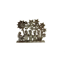 Load image into Gallery viewer, Small Three Kings Nativity