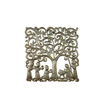 Load image into Gallery viewer, Little Square Hanging Nativity