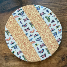Load image into Gallery viewer, Medium Bowl &amp; Banneton Covers