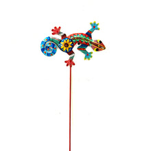 Load image into Gallery viewer, Gecko Garden Stake 2