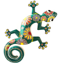 Load image into Gallery viewer, Jumbo Painted Gecko- Green