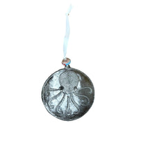 Load image into Gallery viewer, Round Octopus Ornament