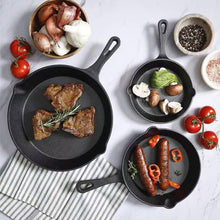 Load image into Gallery viewer, 3-Piece Cast Iron Cookware Set with 8-inch 6-inch and 10-inch Skillet Frying Pan