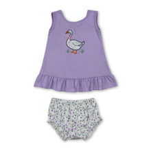 Load image into Gallery viewer, Lavender floral bow goose top bummies baby girls set