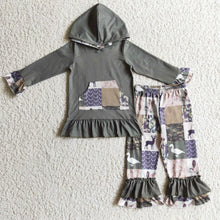 Load image into Gallery viewer, Deer duck camo patchwork hoodie girls hunting outfits