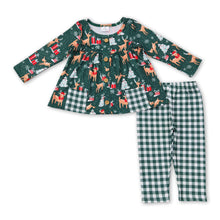 Load image into Gallery viewer, Green deer gift pocket tunic leggings girls Christmas outfits