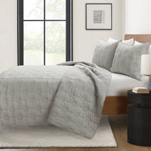 Load image into Gallery viewer, Full/Queen Hexagonal Pattern Lightweight Grey Textured Cotton 3 Piece Quilt Set