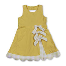 Load image into Gallery viewer, Sleeveless bow yellow scallop girls athletic dress