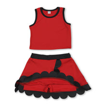 Load image into Gallery viewer, Sleeveless red black scallop girls team active wear set
