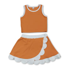 Load image into Gallery viewer, Sleeveless orange white scallop girls team active wear set