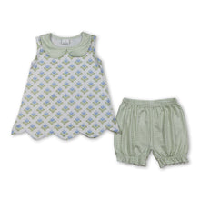 Load image into Gallery viewer, Sleeveless floral scallop tunic plaid shorts girls outfits