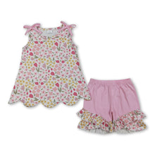Load image into Gallery viewer, Sleeveless floral scallop top pink shorts girls outfits