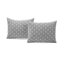 Load image into Gallery viewer, King size 3-Piece Reversible Cotton Yarn Woven Quilt Set in Grey and White