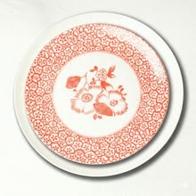 Load image into Gallery viewer, Coral  patterened Accent Plate - Set of 4