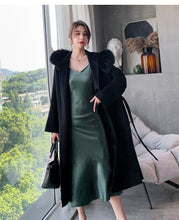 Load image into Gallery viewer, Cashmere Coat Fox fur Collar Women's