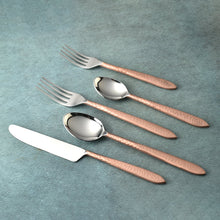 Load image into Gallery viewer, Crimson Hammered Flatware, 5- Pc. Place Setting