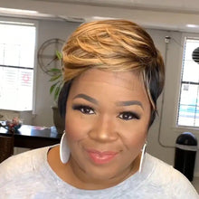 Load image into Gallery viewer, WIGERA  Highlight Synthetic Wigs Short Straight  Pixie Cut Hair Bob Wig Honey Gold Mix Black  Hair For Woman