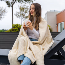 Load image into Gallery viewer, Herringbone Cotton Blanket