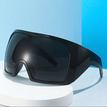 Load image into Gallery viewer, Punk Oversized One Piece Sunglasses