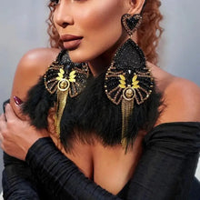 Load image into Gallery viewer, Teardrop Feather Earrings