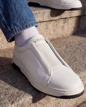 Load image into Gallery viewer, The Urgup White Men Sneaker