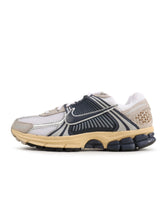 Load image into Gallery viewer, Nike Mens Zoom Vomero 5 - Thunder Blue