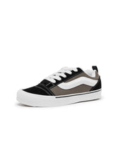 Load image into Gallery viewer, Vans Big Kids Knu School - Black/Bungee Cord