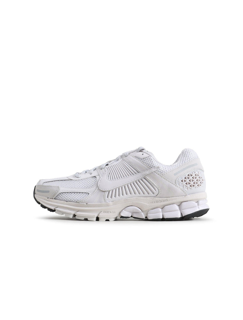 Nike Womens Zoom Vomero 5 - Triple White