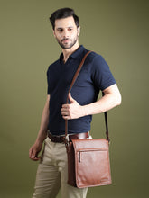 Load image into Gallery viewer, Leather Crossbody Bag for Travel Work