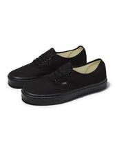 Load image into Gallery viewer, Vans Big Kids Authentic - Triple Black