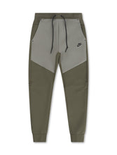 Load image into Gallery viewer, Nike Mens Tech Fleece Joggers - Medium Olive/Light Army