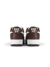 Load image into Gallery viewer, Nike Mens Air Force 1 Low Retro - Chocolate