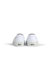 Load image into Gallery viewer, Vans Big Kids Classic Slip On - True White