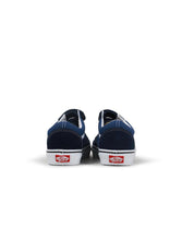 Load image into Gallery viewer, Vans Mens Old Skool V - Canvas
