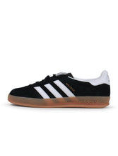 Load image into Gallery viewer, Adidas Mens Gazelle Indoor - Black