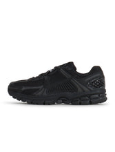 Load image into Gallery viewer, Nike Mens Zoom Vomero 5 - Triple Black