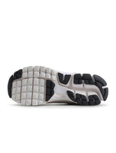 Load image into Gallery viewer, Nike Mens Zoom Vomero 5 - Vast Grey
