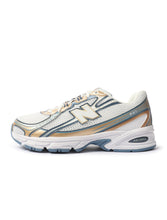 Load image into Gallery viewer, New Balance Mens 740 Shoes - Heron Blue