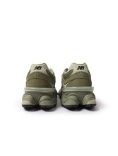 Load image into Gallery viewer, New Balance Mens 9060 Lifestyle Shoes - Green