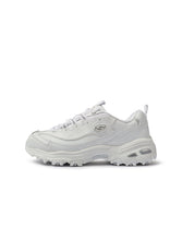 Load image into Gallery viewer, Skechers Womens D'Lites Fresh Start Shoes - White