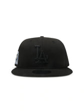 Load image into Gallery viewer, New Era 950 Back to Back Champs Snapback - Black