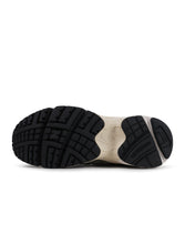 Load image into Gallery viewer, New Balance Mens 725 Shoes - Olivine